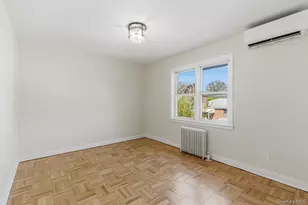 69-25 165th St, Fresh Meadows, NY 11365 - Photo 15