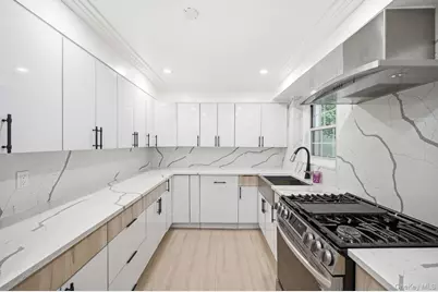 3 Campus Place #MR, Scarsdale, NY 10583 - Photo 13