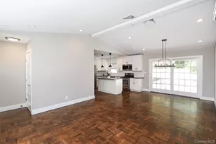 5 Mapletree Ln, South Huntington, NY 11746 - Photo 5