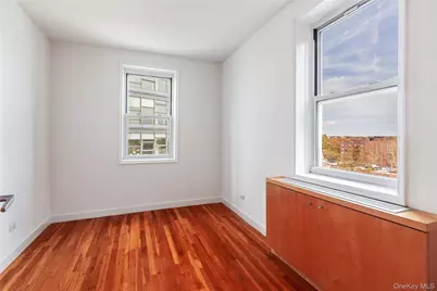525 W 236th Street #6A, Bronx, NY 10463 - Photo 9