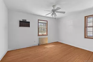 106 Aster Dr, New Hyde Park, NY 11040 - Photo 21