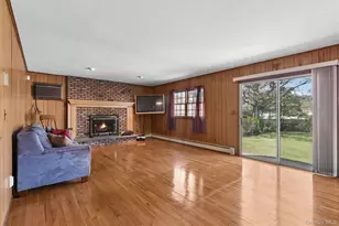 106 Aster Dr, New Hyde Park, NY 11040 - Photo 11