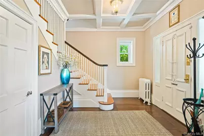 13 Chadwick Road, White Plains, NY 10604 - Photo 5