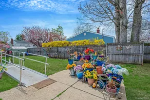 130 Lafayette Rd, West Babylon, NY 11704 - Photo 27