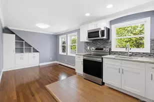 2206 Union Blvd, Bay Shore, NY 11706 - Photo 15