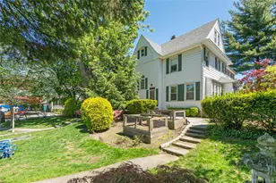 8 Hobart St, Bronxville, NY 10708 - Photo 9