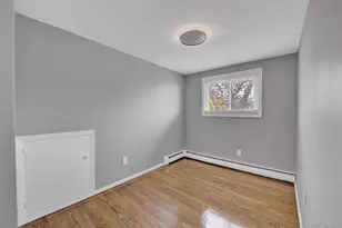 9 Sea Wall Ln, Bayville, NY 11709 - Photo 19