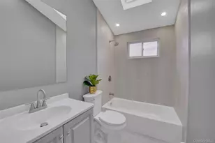 9 Sea Wall Ln, Bayville, NY 11709 - Photo 25