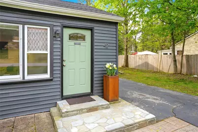 42 South Terrace, Fishkill, NY 12524 - Photo 5
