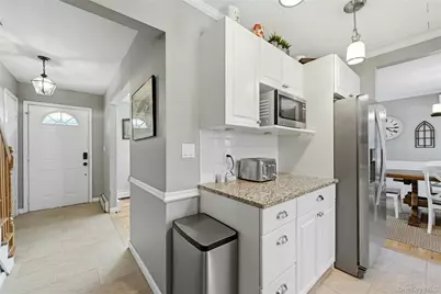 6 Butler Place, Northport, NY 11768 - Photo 15