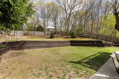 591 Meadow Road, Kings Park, NY 11754 - Photo 9