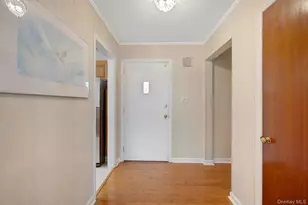 9 Leslie Pl, New Rochelle, NY 10804 - Photo 3