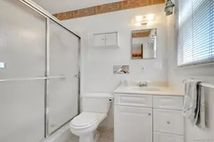 9 Leslie Pl, New Rochelle, NY 10804 - Photo 11