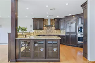 739 Hewitt Ln, New Windsor, NY 12553 - Photo 7