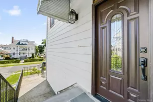 81 Woodland Ave, New Rochelle, NY 10805 - Photo 21