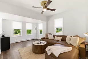 23 Virginia Ave, Huntington, NY 11743 - Photo 5