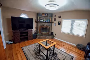 165 Randall Rd, Shoreham, NY 11786 - Photo 19