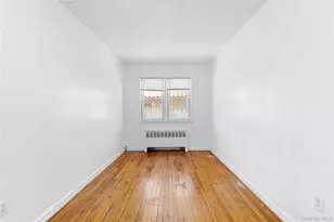25-35 Bayside Ln, Flushing, NY 11358 - Photo 9