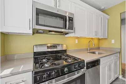 280 Atlantic Ave #310, East Rockaway, NY 11518 - Photo 9