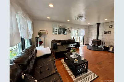228 Patchogue Avenue, Mastic, NY 11950 - Photo 5