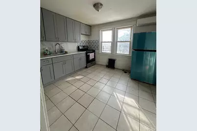 173 Crary Avenue, New Rochelle, NY 10550 - Photo 1