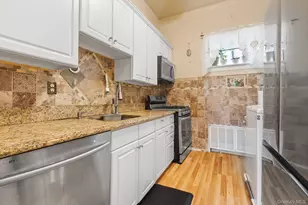 37 Fieldstone, Hartsdale, NY 10530 - Photo 5