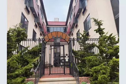 425 Shore Road #3A, Long Beach, NY 11561 - Photo 1