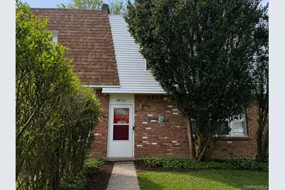 54 Whitman Court, Middletown, NY 10941 - Photo 1