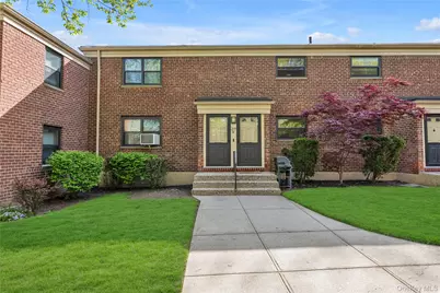 21974 75th Avenue #224B2, Oakland Gardens, NY 11364 - Photo 13