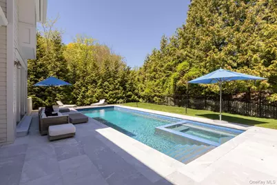 152 Plymouth Court, Manhasset, NY 11030 - Photo 31