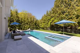 152 Plymouth Ct, Manhasset, NY 11030 - Photo 31