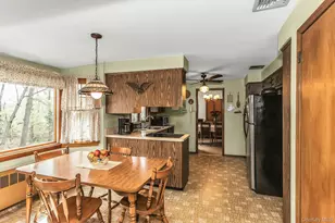 16 Buckingham Dr, Dix Hills, NY 11746 - Photo 13