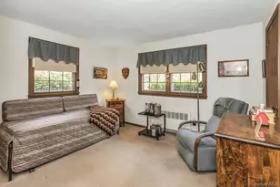 16 Buckingham Dr, Dix Hills, NY 11746 - Photo 19