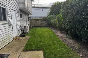 113 Maple Blvd, Long Beach, NY 11561 - Photo 11