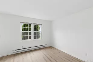 1000 9th St, Greenport, NY 11944 - Photo 13