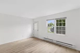 1000 9th St, Greenport, NY 11944 - Photo 5