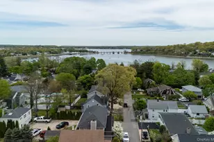 13 Wansor Ave, Bayville, NY 11709 - Photo 35