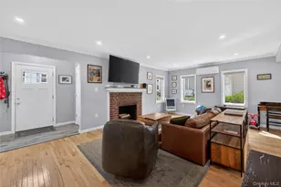 13 Wansor Ave, Bayville, NY 11709 - Photo 15