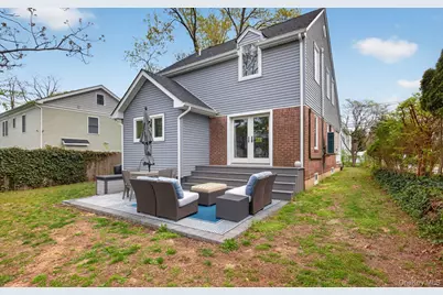 13 Wansor Avenue, Bayville, NY 11709 - Photo 31