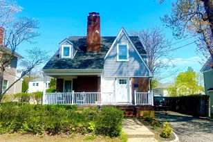 13 Wansor Ave, Bayville, NY 11709 - Photo 5