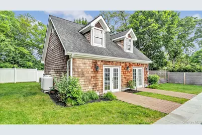 7 Halsey Avenue, East Quogue, NY 11942 - Photo 43