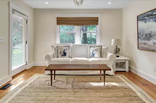 7 Halsey Ave, East Quogue, NY 11942 - Photo 9