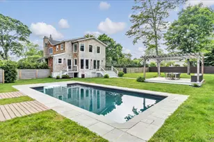 7 Halsey Ave, East Quogue, NY 11942 - Photo 45