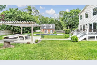 7 Halsey Avenue, East Quogue, NY 11942 - Photo 41