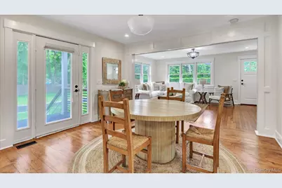 7 Halsey Avenue, East Quogue, NY 11942 - Photo 13