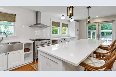 7 Halsey Avenue, East Quogue, NY 11942 - Photo 23