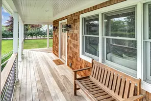 7 Halsey Ave, East Quogue, NY 11942 - Photo 5