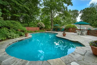 121 Washburn Road, Briarcliff Manor, NY 10510 - Photo 3
