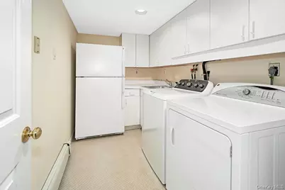 121 Washburn Road, Briarcliff Manor, NY 10510 - Photo 35