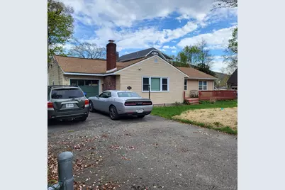 8 Windermere Avenue, Greenwood Lake, NY 10925 - Photo 3